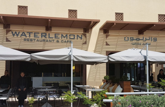 Waterlemon restaurant and cafe